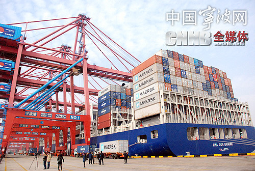 宁波港集团年货物吞吐量突破5亿吨