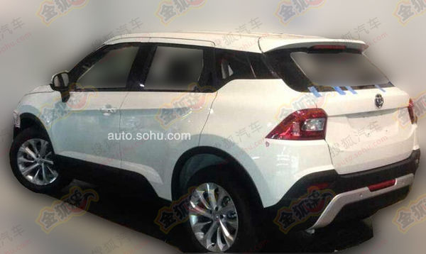 曝华晨中华V3谍照 外观运动/定位小型SUV