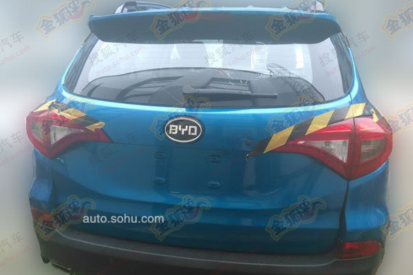 比亚迪S3低伪谍照曝光 将定位紧凑型suv