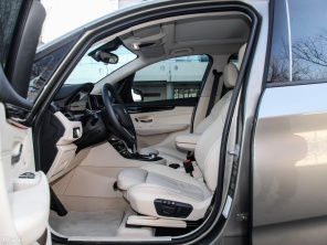 旅行车推荐高级 3893246_565056.jpg