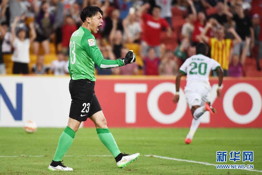 中国队门将王大雷扑出点球 精彩瞬间-中国队,将