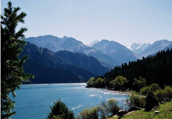 滑滑雪赏赏油菜花 春节长假浙江旅游好去处-游