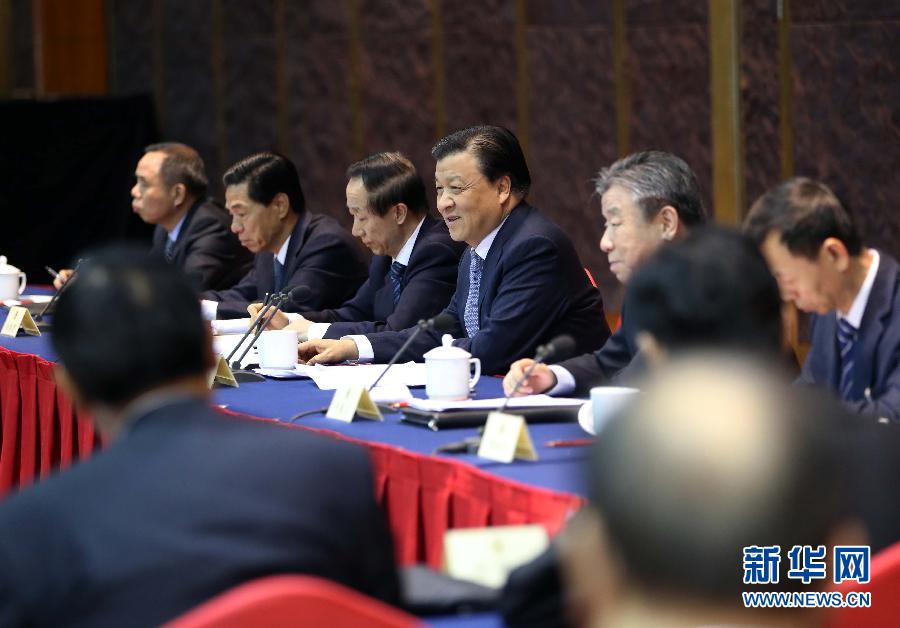 ϰ��ƽ�ȵ��͹����쵼�˷ֱ�����ЭίԱ