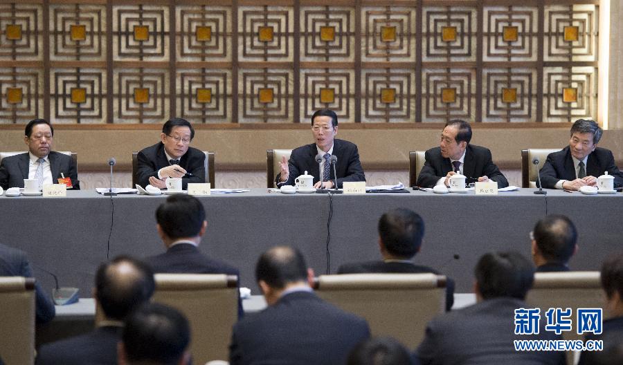 ϰ��ƽ�ȵ��͹����쵼�˷ֱ�����ЭίԱ