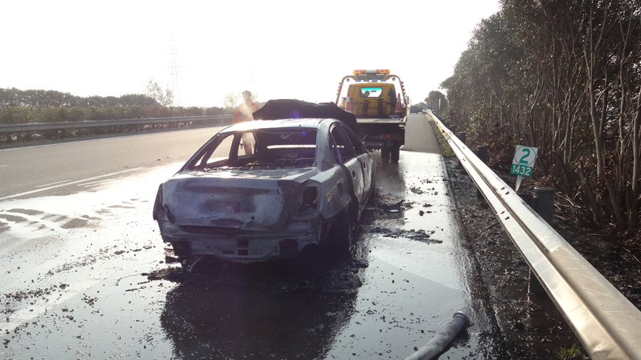 ��һ�γ��ں������������ȼ