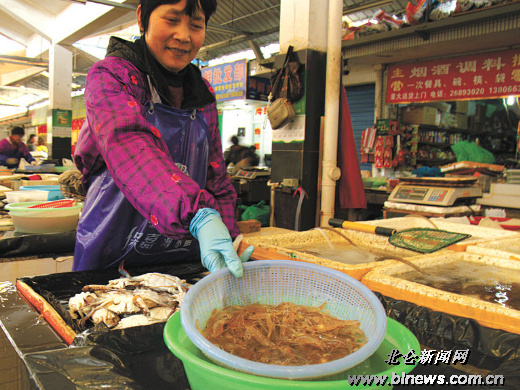 象山海鲜月月鲜_水白虾肉肥味鲜价格一直坚挺