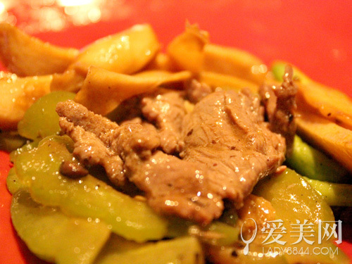 <em>阴虚</em>内热十种症状 饮食巧妙改善-<em>阴虚</em>内热,症状