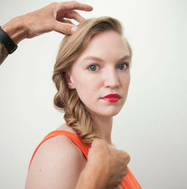 3款5分钟就可以搞定的快手发型发型 头发 一定