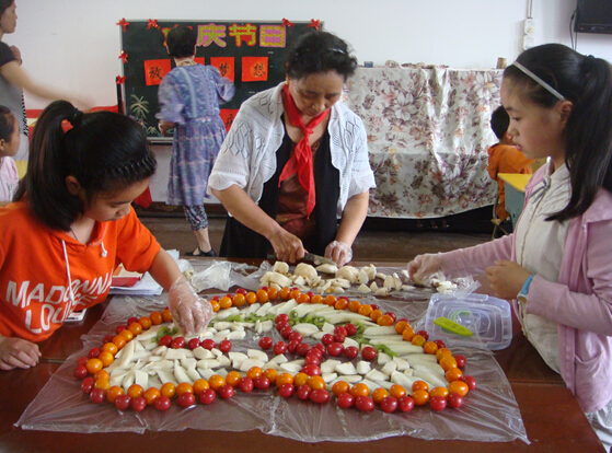 19 镇海夕阳红爱心服务团_中国宁波网_天一论