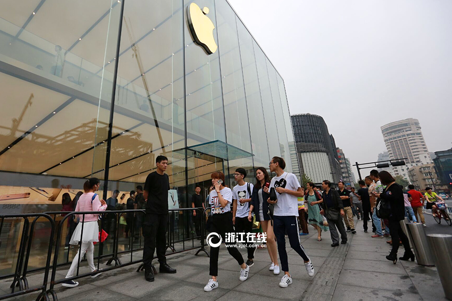 iPhone 6s今日首发 杭州专卖店门口冷清_中国
