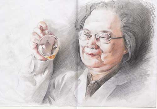 效实学子给屠呦呦画了近百幅像 卡通画像萌翻网友