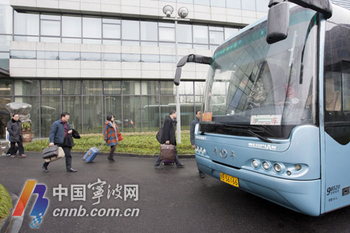 省人大代表赴杭参加浙江省人代会_中国宁波网