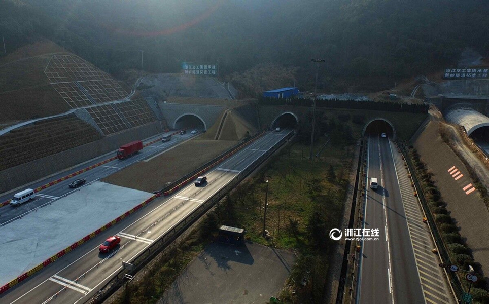 新岭隧道双向10车道!浙江高速第一堵拓宽工