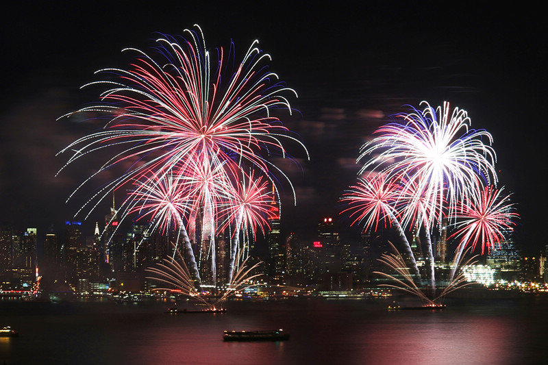纽约举办烟火晚会喜迎中国春节(组图)