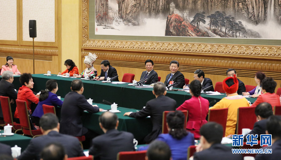 习近平两会镜头