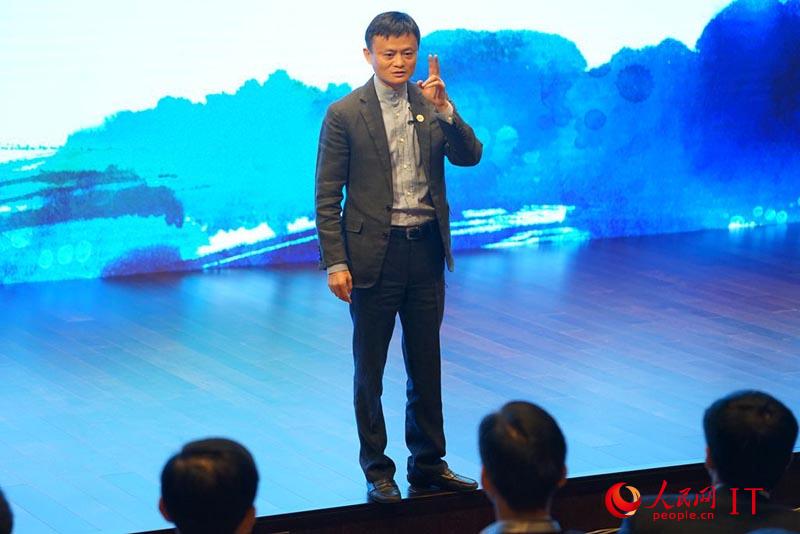 湖畔大学开学 柳传志马云史玉柱郭广昌亲临现