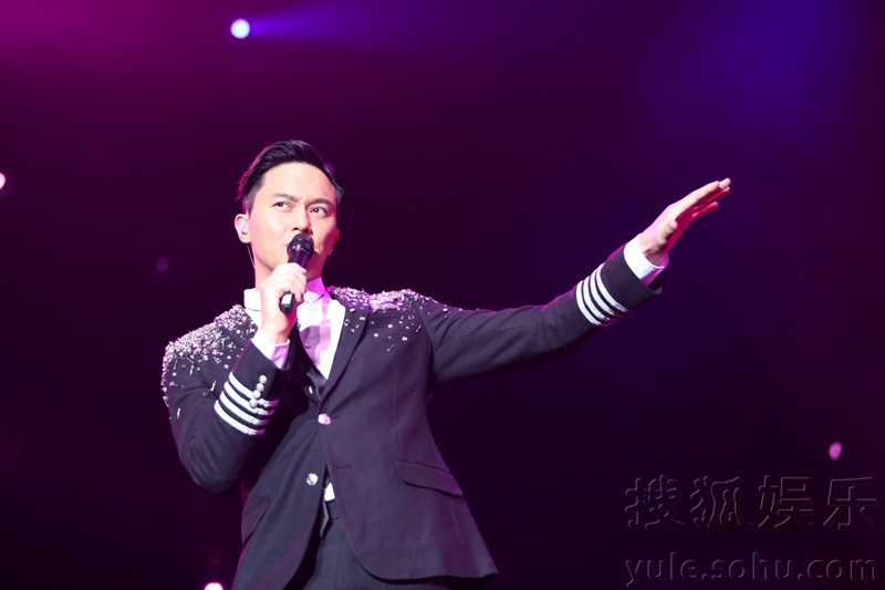 张智霖疯狂有时献礼母亲节 草蜢惊喜助阵