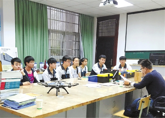 给学费、给股份、给房贷 宁波一群职高生签下