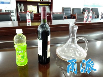 江东一酒托团伙落网 头目自曝:酒托女长相接地