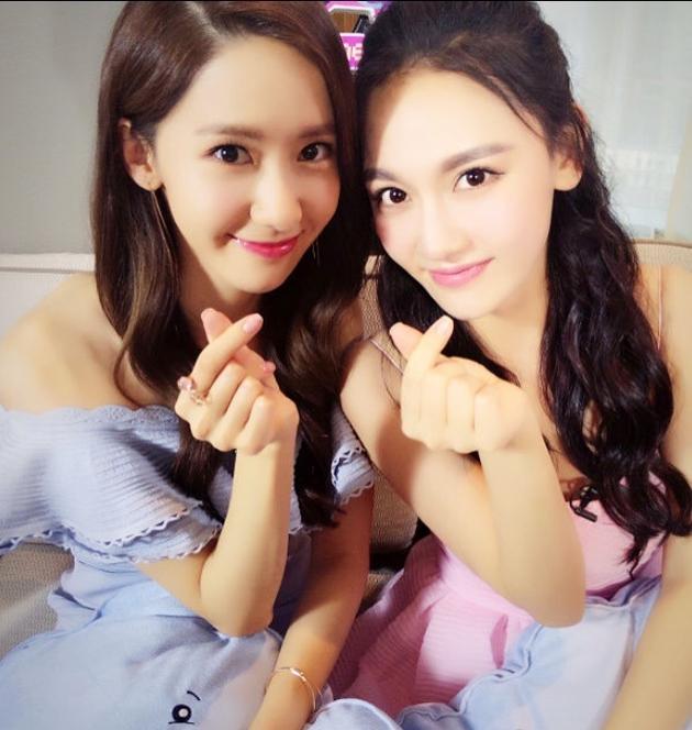 孙骁骁林允儿直播秀重庆话 网友:美哭了-最新娱