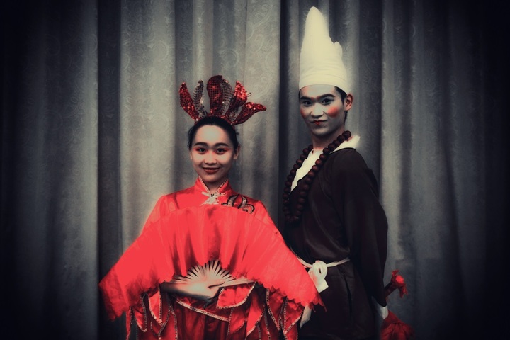 跳蚤舞怎么跳?这群大学生舞出民间艺术