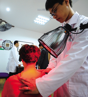 第三方养老服务机构入驻社区