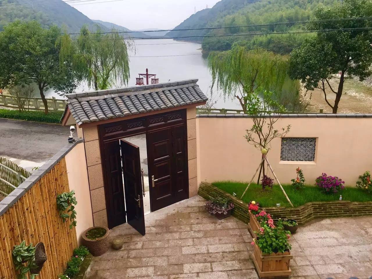 想不火都难!象山泗洲头五一美图登上《人民日