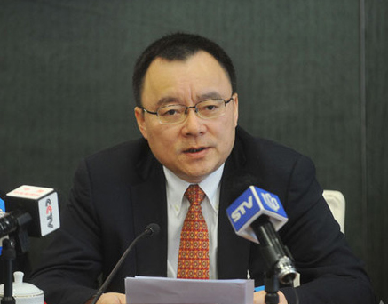 上海市政府原副秘书长戴海波一审获刑九年