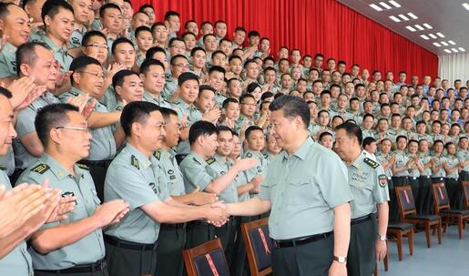 ϰ��ƽ�Ӳ�פ�۲��ӣ����ά����۷����ȶ�