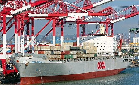 香港宁波帮企业东方海外以492.3亿港元被并