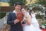 捐资种树不办婚宴 杭州新人办低碳婚礼