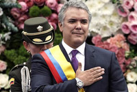 杜克宣誓就任哥伦比亚新一届总统