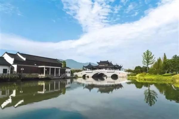 滕头村村经济总量_经济全球化(3)