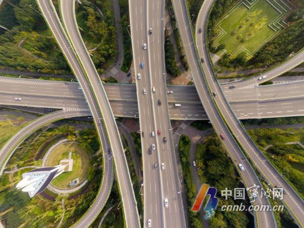 2.通途路高架.jpg