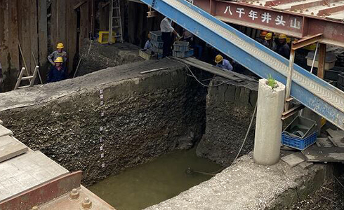 ��ͷɽ��ַ�����ֳ�