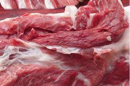 瑞丽的肉价已涨至百元 高价猪肉商家被整顿