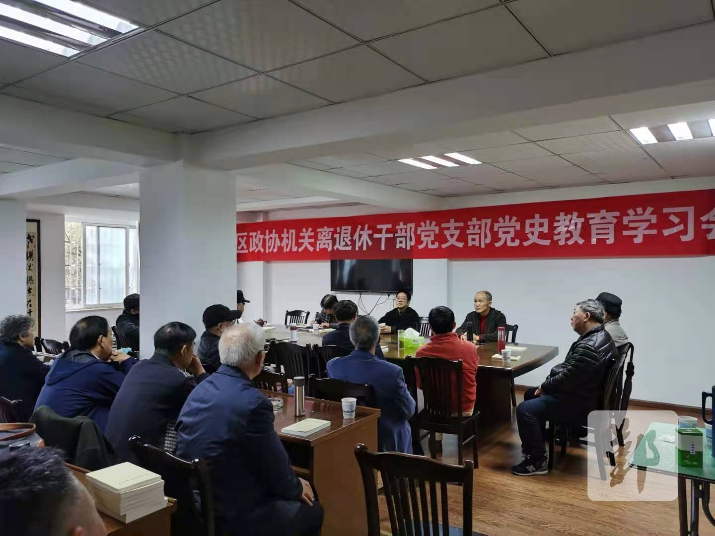 "墙门党课"码"上播…连日来,鄞州区高标准高质量开展党史学习教育