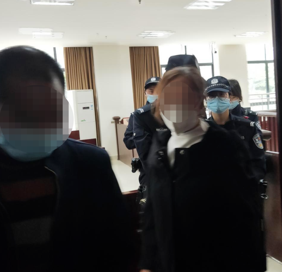 二次开庭结束后