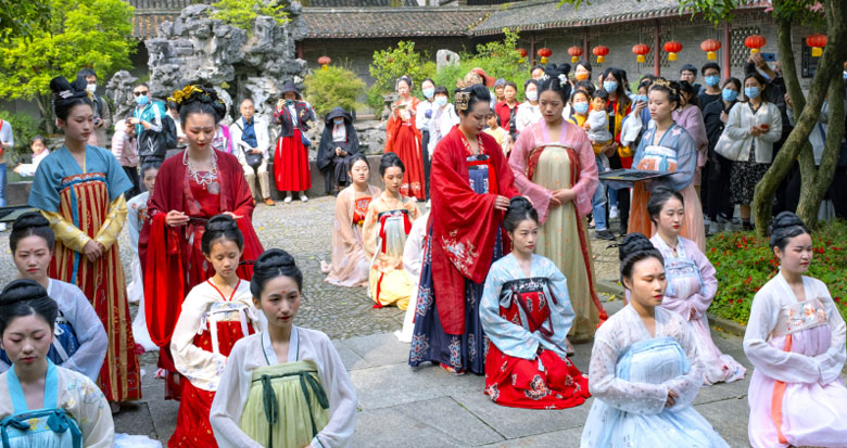 吾家有女初长成 在天一阁体验3000年前女子成人礼