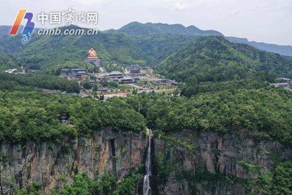 奉化溪口风景区.jpg