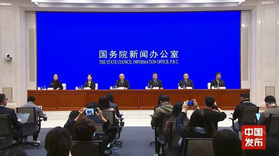 十四日新闻热点 00300769331_4b1080bb.jpg