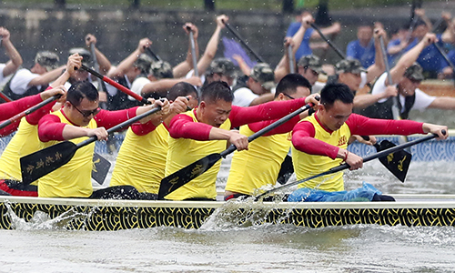 �������۾���ӭ����