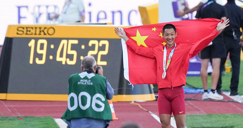 创造历史！王嘉男夺世锦赛男子跳远金牌