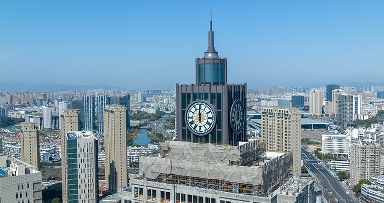 宁波港航服务中心顶部钟楼揭开面纱