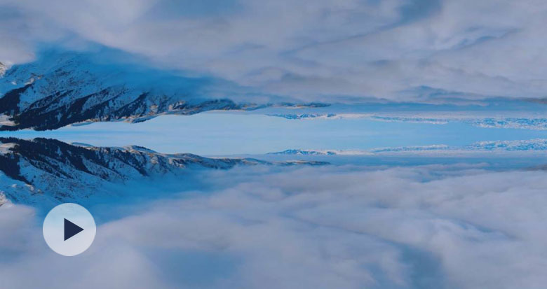 云端之上！新疆喀拉峻草原云海翻腾如雪漫苍穹