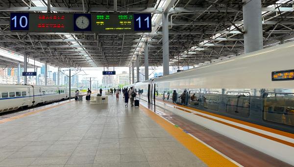 二次安检、列车增开……铁路宁波站有这些新变化