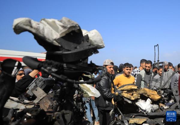 加沙地带：援助物资卡车遭袭