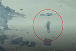 外媒公布以军射杀两名巴勒斯坦人视频