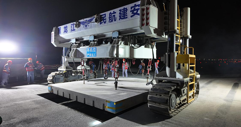 35年来首次 宁波机场大规模更换跑道“地板”