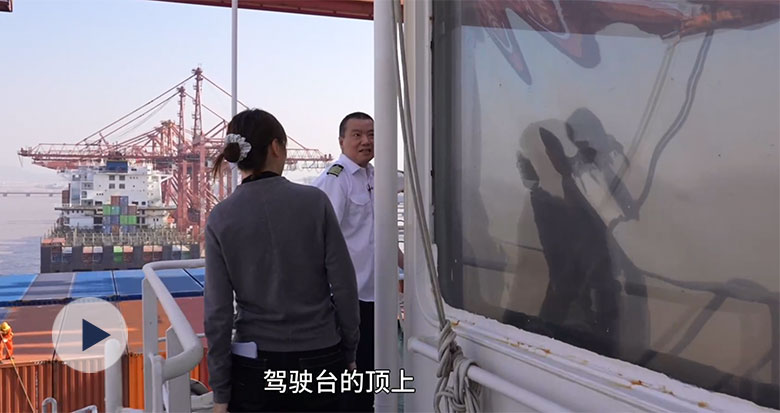 世界上穿越北冰洋的最大集装箱轮内部什么样?